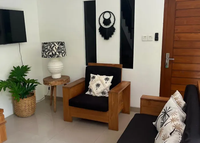 Ayu * Legian